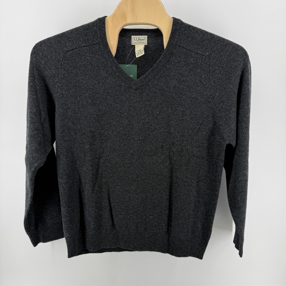 LL Bean Mens Lambswool V-Neck Sweater Charcoal Grey L-REG 264789 New With Tags - Picture 3 of 7